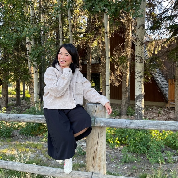 Meet your Posher, Leira - Picture 1 of 1